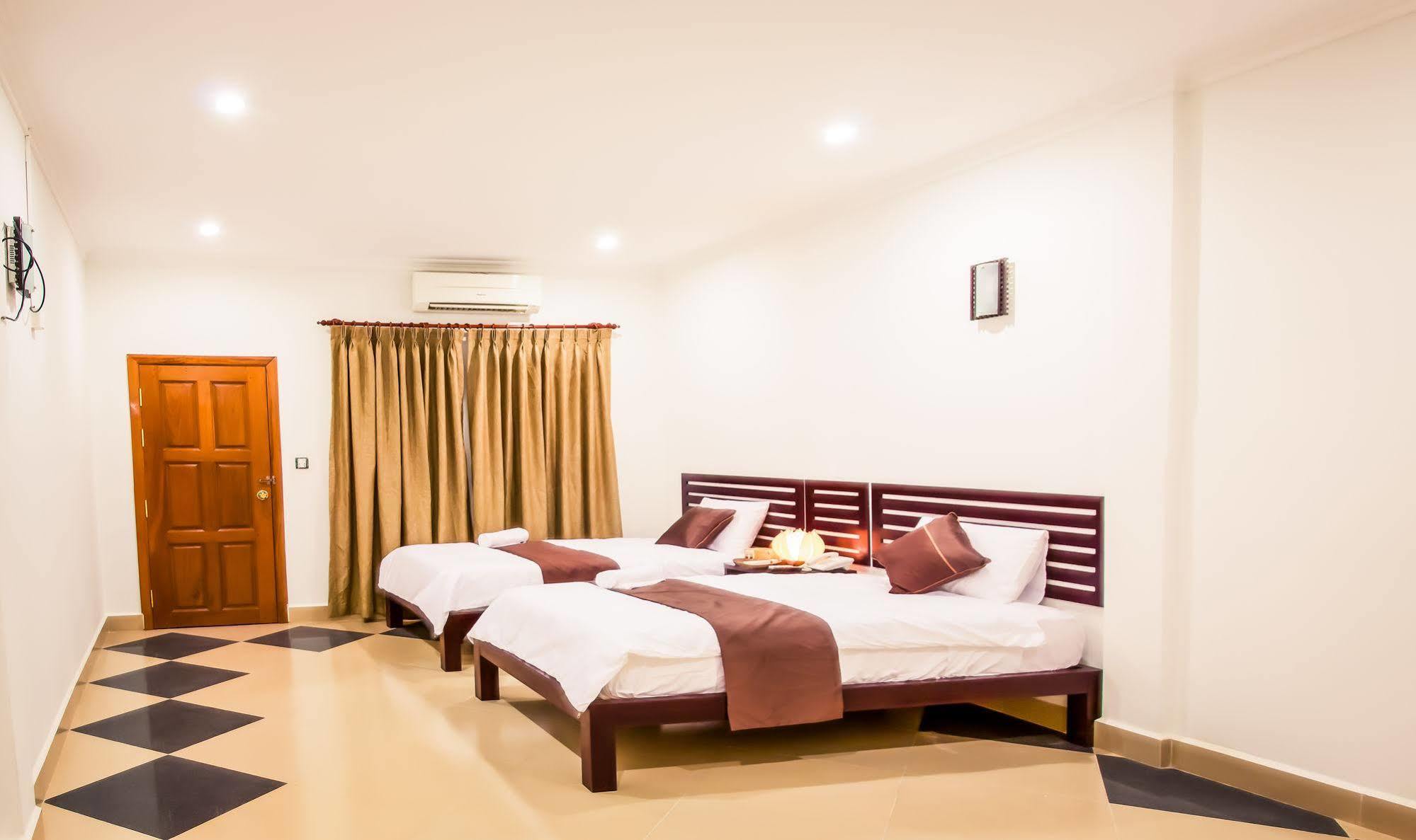 פנום פן Aime House & Niisaii Apartment מראה חיצוני תמונה