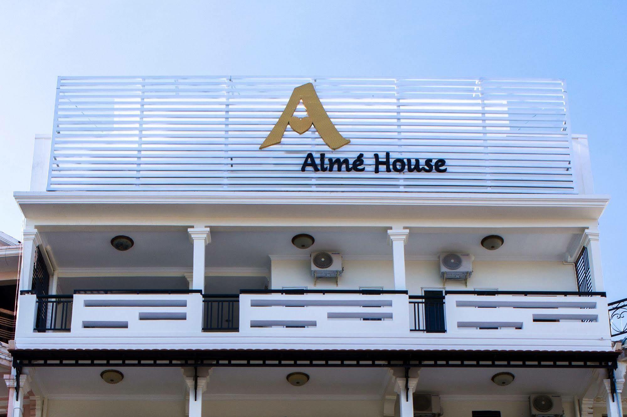 פנום פן Aime House & Niisaii Apartment מראה חיצוני תמונה