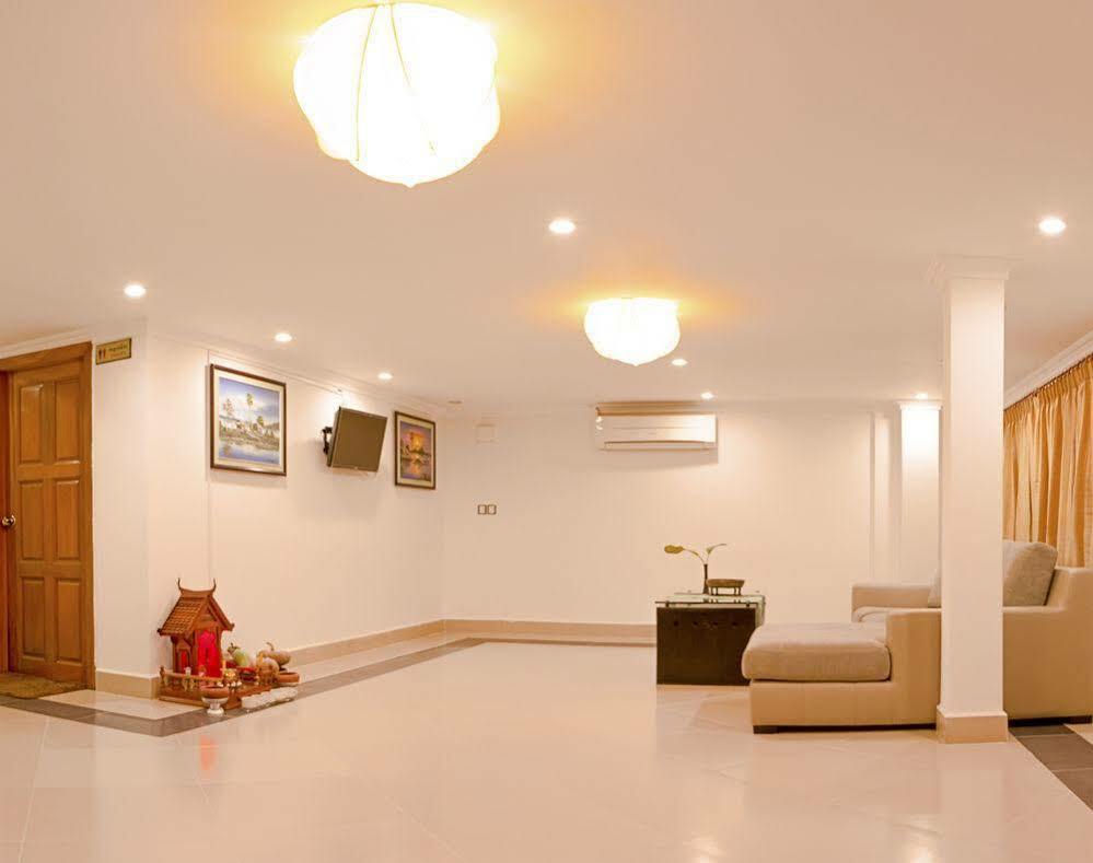 פנום פן Aime House & Niisaii Apartment מראה חיצוני תמונה