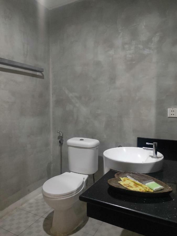 פנום פן Aime House & Niisaii Apartment מראה חיצוני תמונה